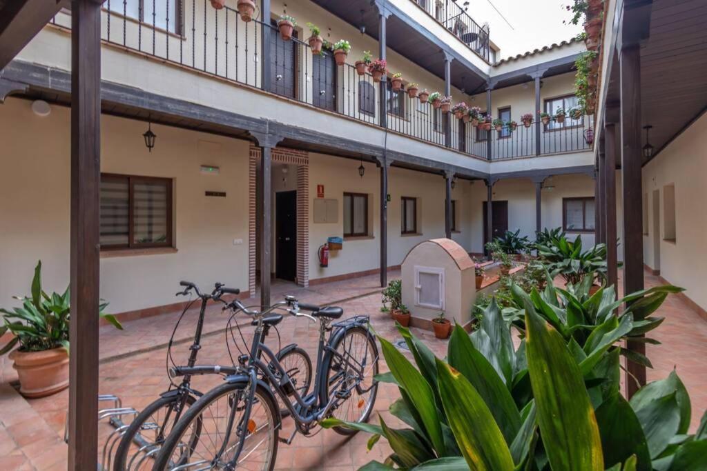Lumbreras Deluxe Suite By Valcambre Seville Exterior photo